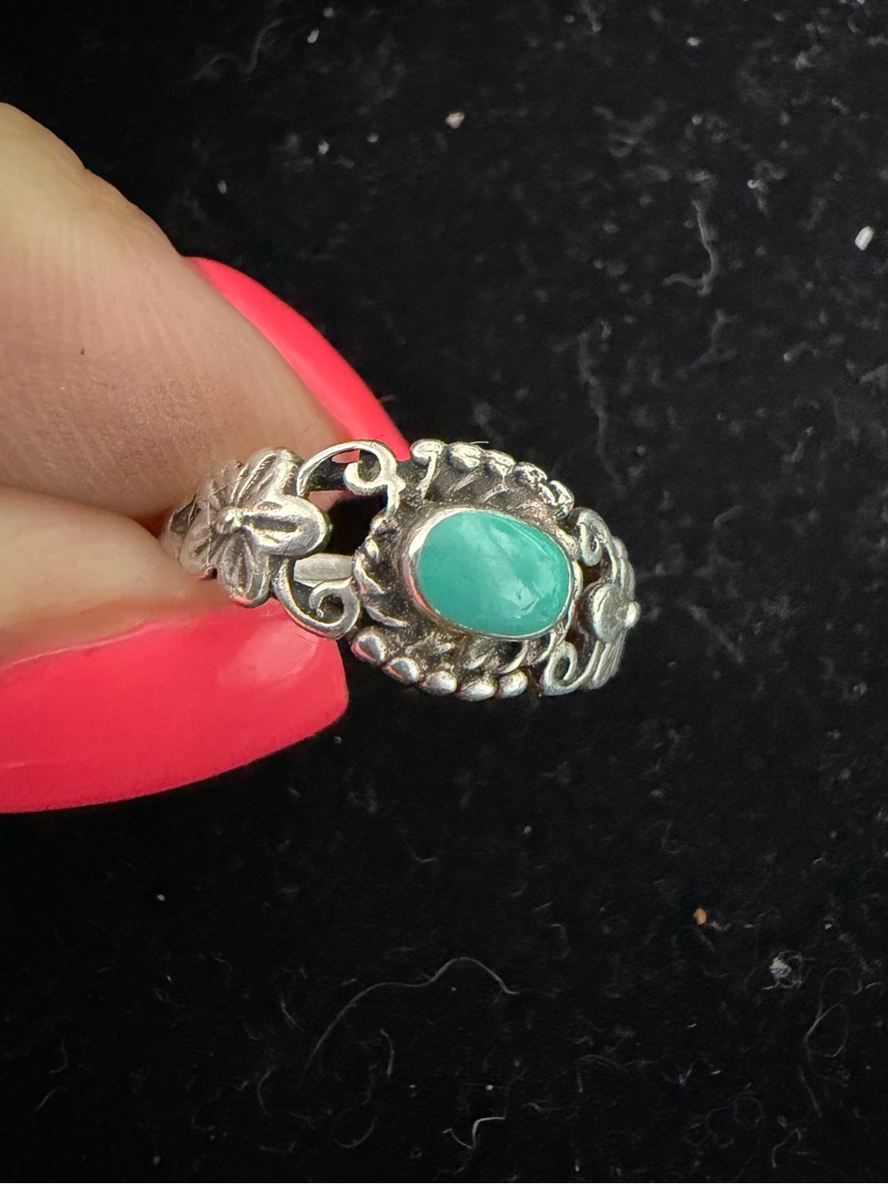 925 STERLING SILVER TURQUOISE DAINTY RING